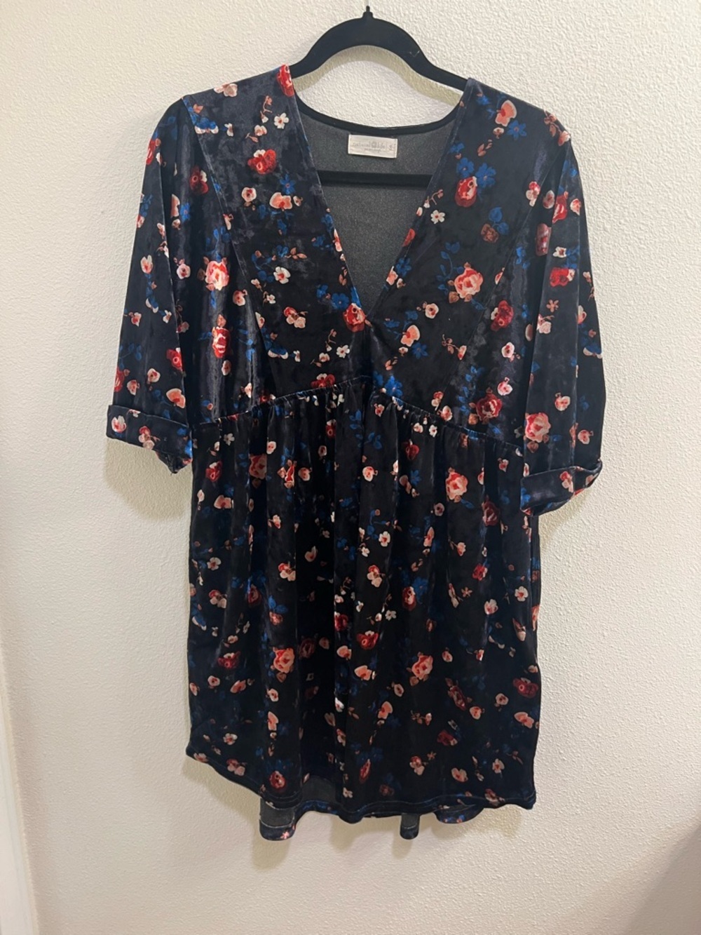 Natural Life Stella Floral Velvet Dress